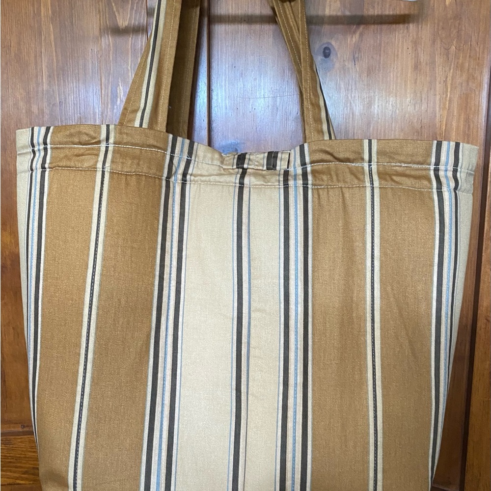 Handmade Large Tote bag for your Weekend Market shop / Beach or Grocery Tote. - Picture 7 of 7